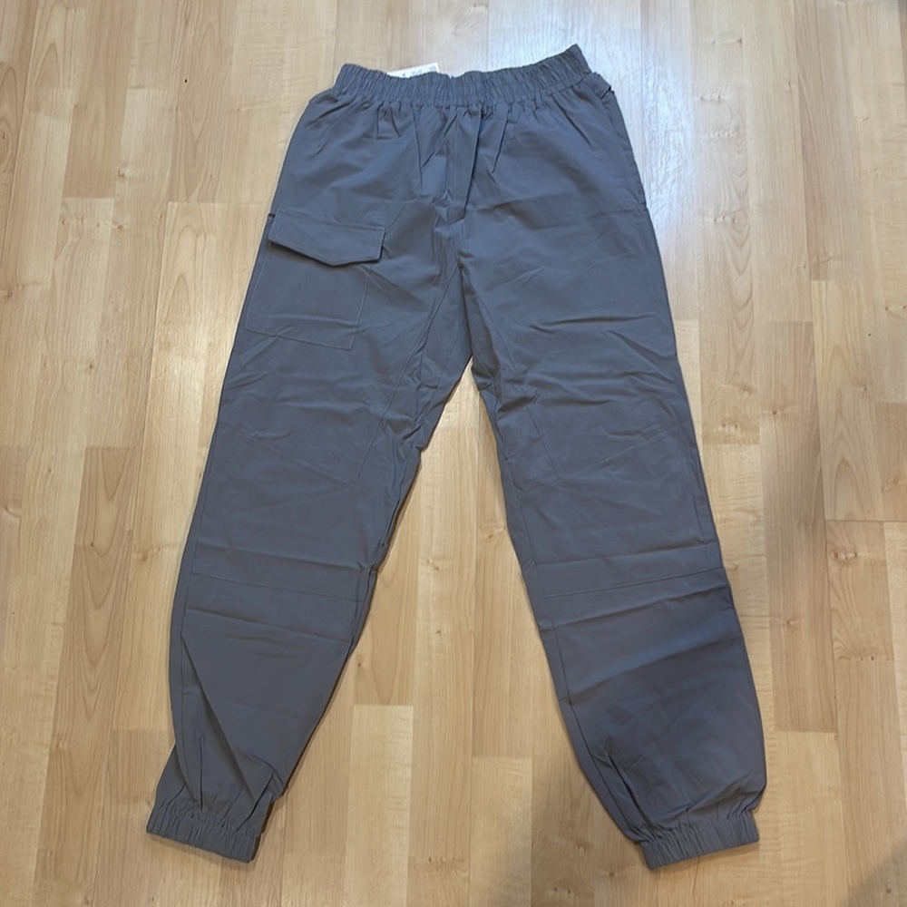 Women's Gray Cargo Pants